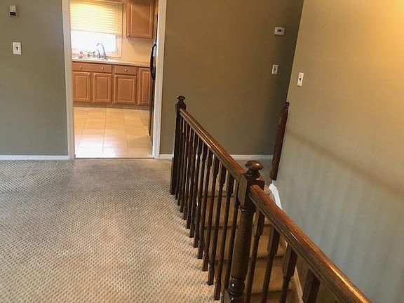 3rd image of 45 Stafford Ave