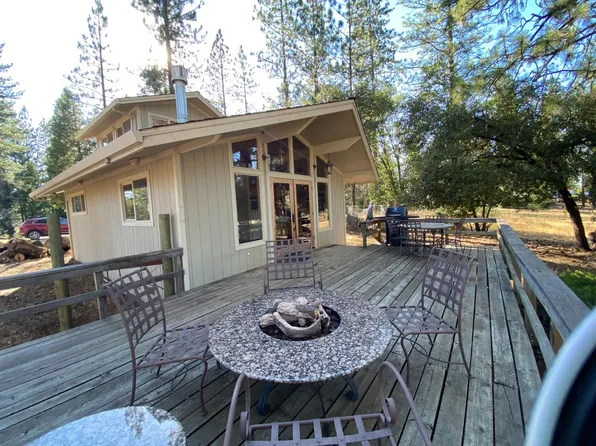 19476 Shawnee Trl, Mountain Ranch, CA 95245