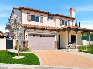 7861 Fluffy Duckling Ln, Winnetka, CA 91306