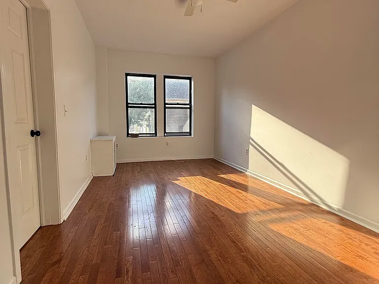 759 Avenue A #6 — Photo 5