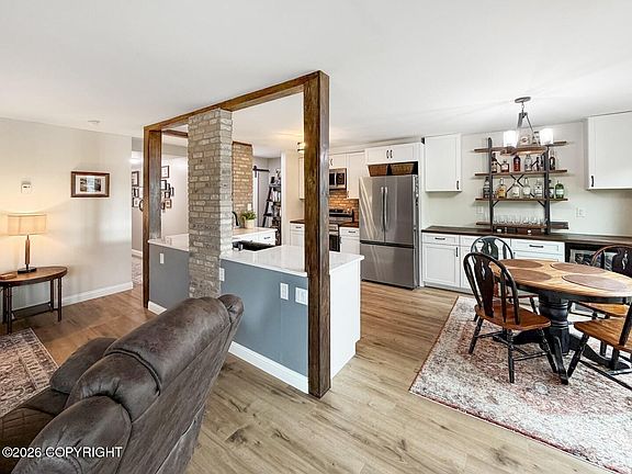 4th image of 221 E 7th Ave APT 203
