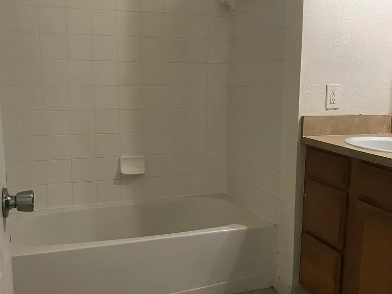 6157 Metrowest Blvd #305 — Photo 2