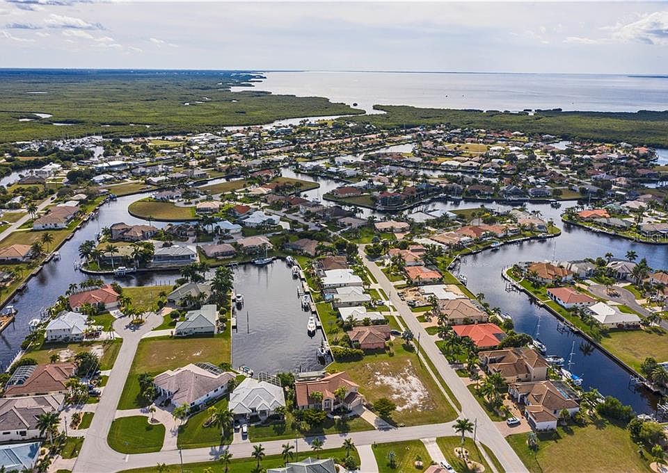 1st image of 1221 Spoonbill Dr