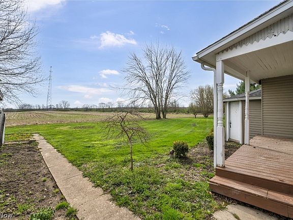 4th image of 15593 Franchester Rd
