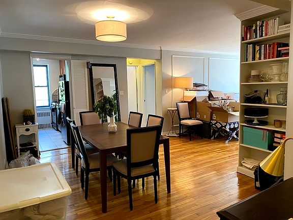 3rd image of 157 E 18th St APT 4B