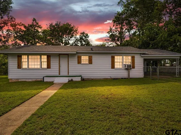 116 S Barron St, Arp, TX 75750