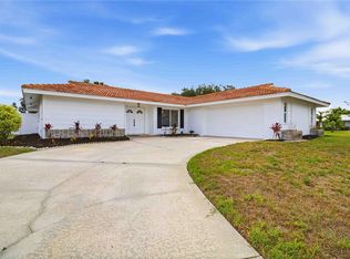 3535 Village Green Dr, Sarasota, FL 34239