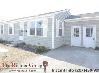 10 Franklin St, Saco, ME 04072