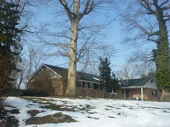 5th image of 205 Larchwood Rd