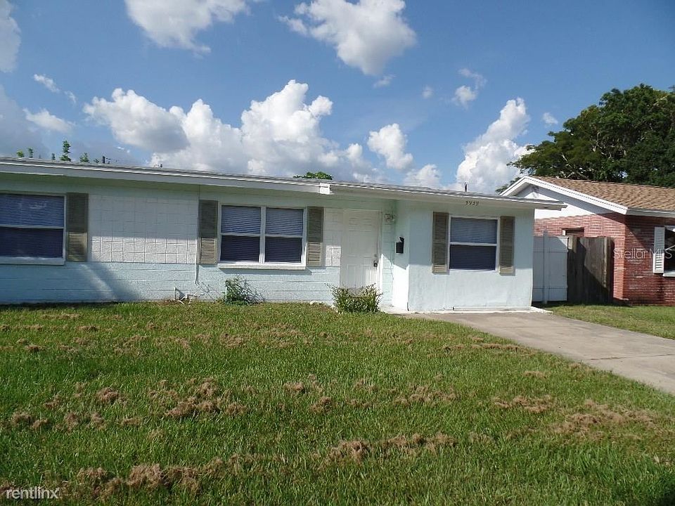 1st image of 3939R 13th Ave N