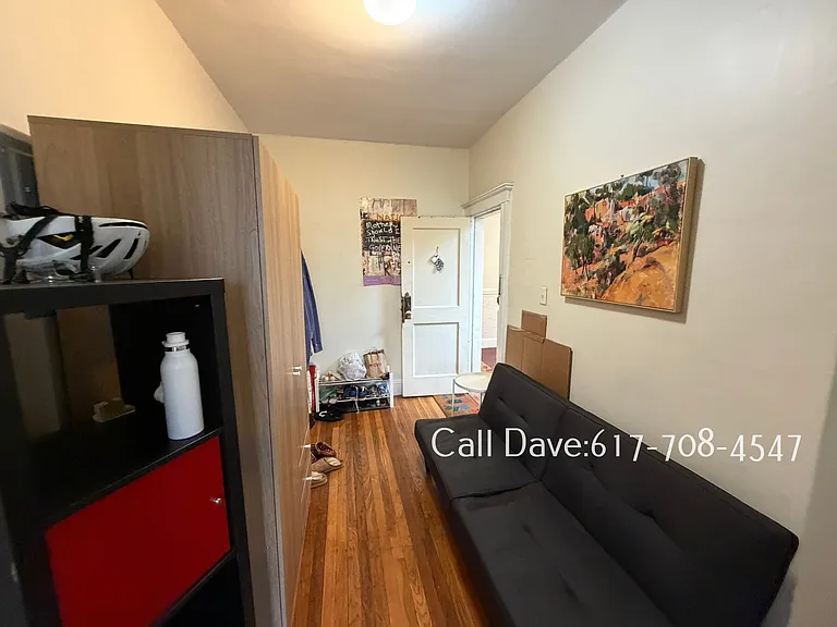 9 Egremont Rd #4 — Photo 6