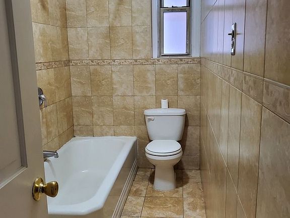 4th image of 40 Woodruff Ave APT 205