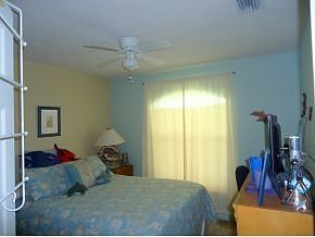 3rd image of 3926 Montesino Dr