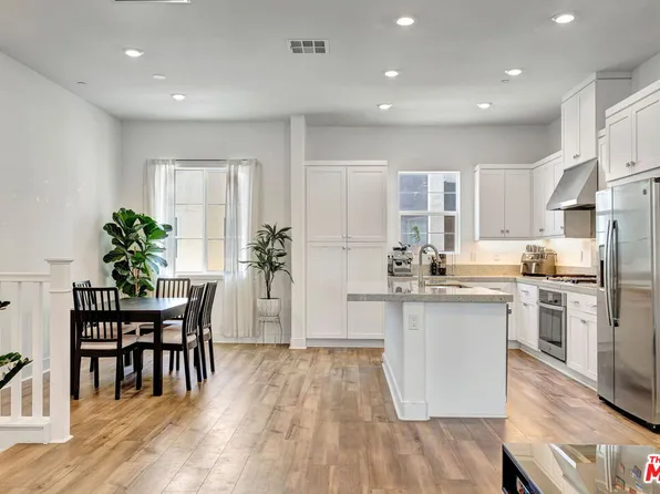 27408 Horizon View Ln, Valencia, CA 91381