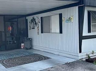 13216 Orange Ave, Grand Island, FL 32735