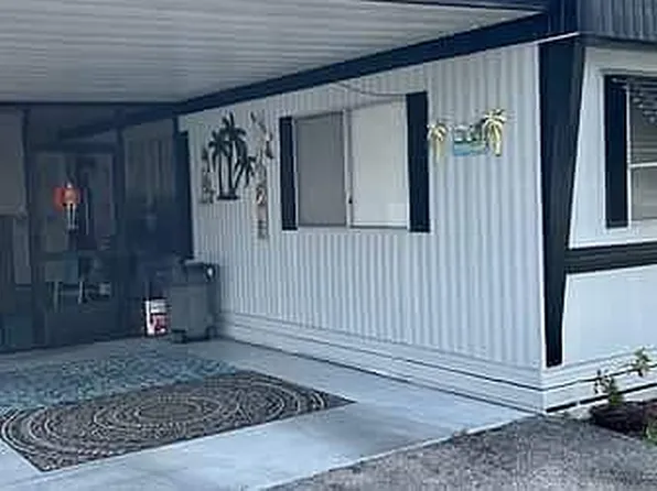 13216 Orange Ave, Grand Island, FL 32735