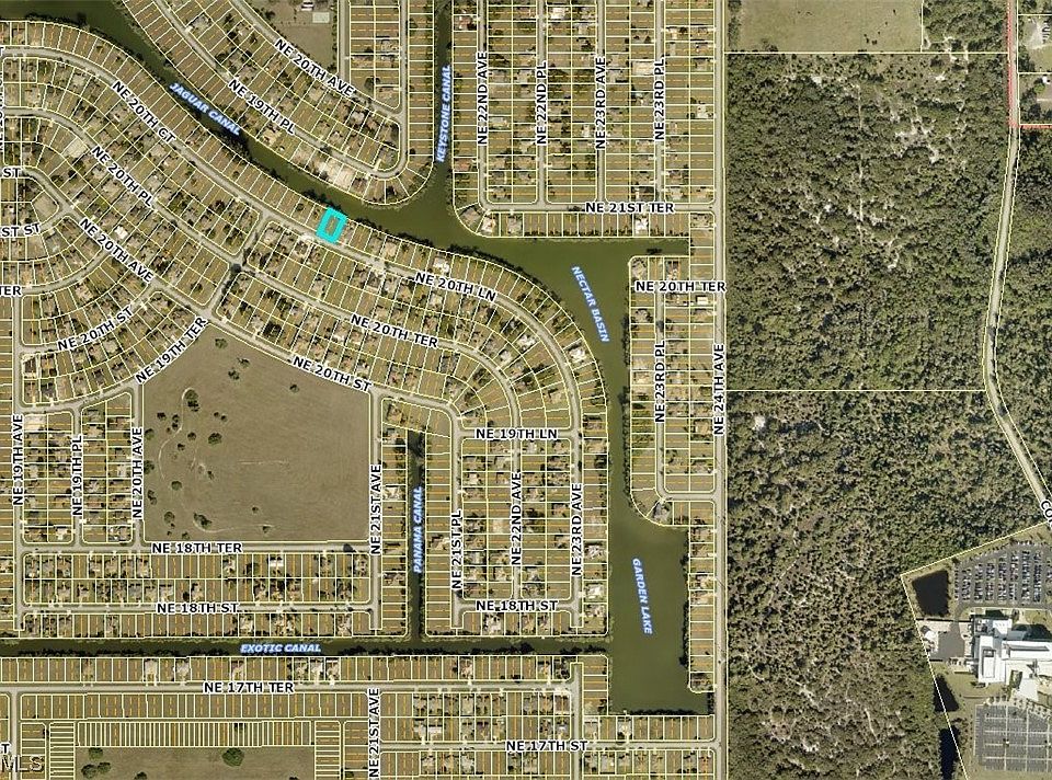 2nd image of 2039 NE 20th Ln