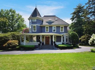 310 Godwin Ave, Ridgewood, NJ 07450