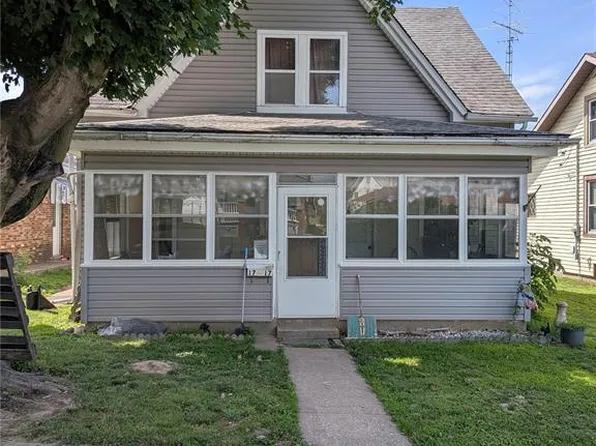 1717 High St, Chester, IL 62233
