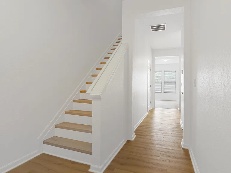 217 Sand Oak Blvd — Photo 8