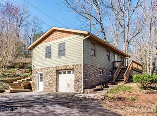 14 Pyfrom Dr, Swannanoa, NC 28778
