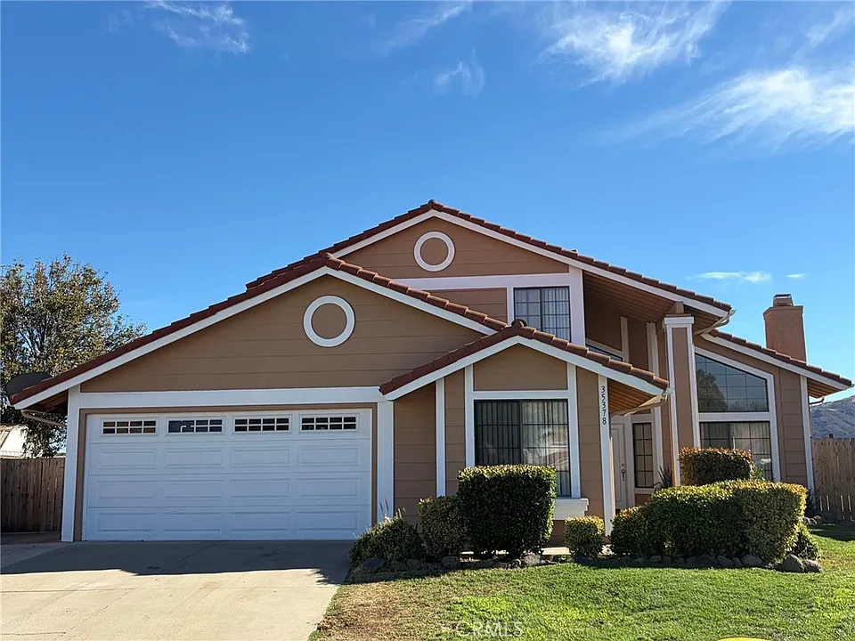 35378 Chiwi Cir
