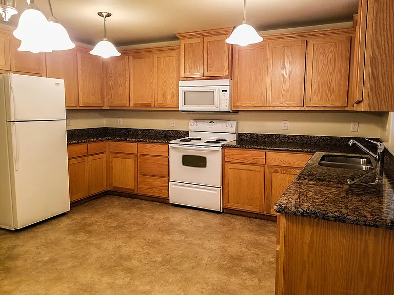 2505 Corona Ave #A — Photo 3