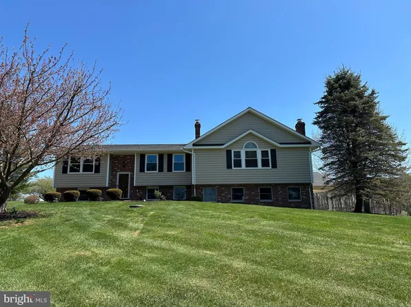 3457 Baker Rd, Westminster, MD 21157