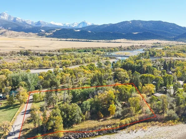 9th Street Island Dr, Livingston, MT 59047