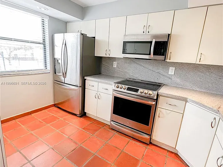 10000 NW 9th Street Cir #21 — Photo 9