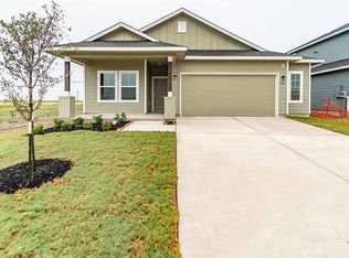 112 Angus Dr, Seguin, TX 78155