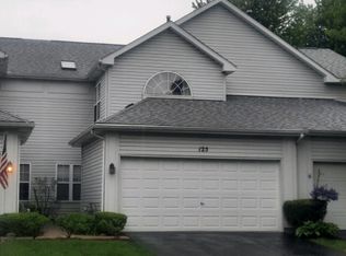 125 N Barton Trl #NA, Batavia, IL 60510