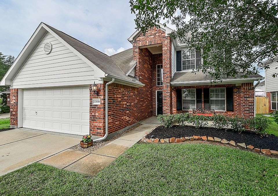 1st image of 22026 Golden Cedar Dr