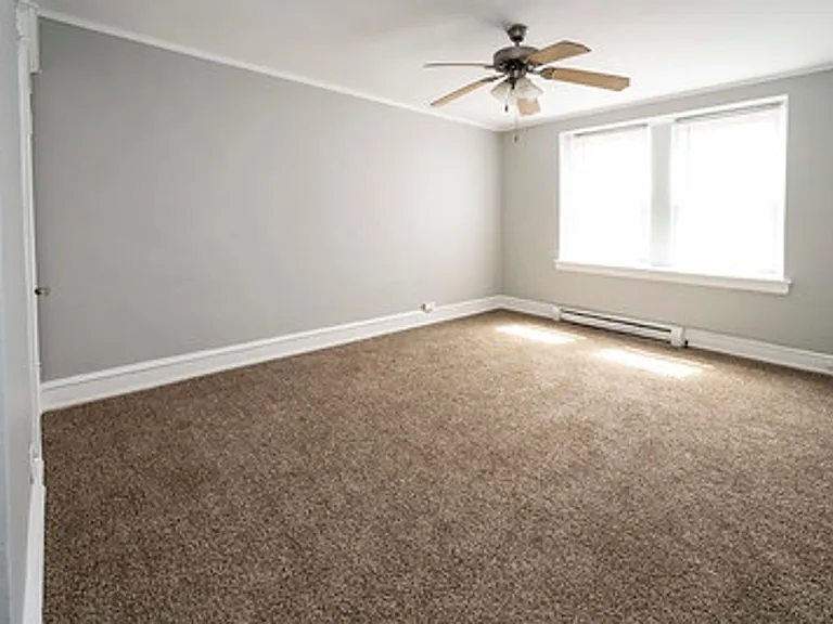 English Manor Apartments- Beautifully kept secret in Mt. Airy — Photo 13