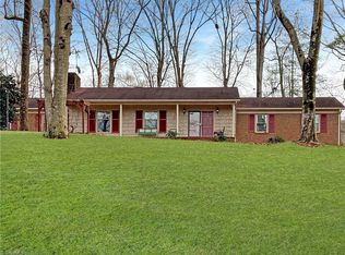 186 Andover Dr, Wilkesboro, NC 28697
