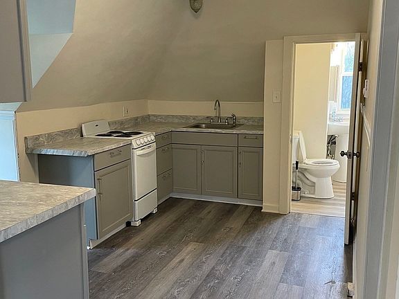 2nd image of 631 Somerset Ave Floor 3