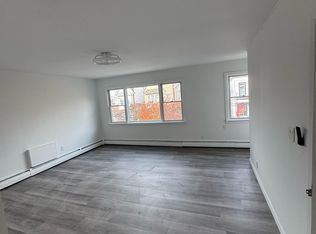 225 E 237th St FLOOR 2, Bronx, NY 10470