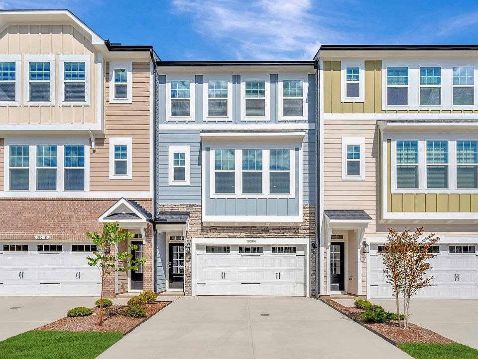 1st image of 10044 Secluded Garden Dr #197