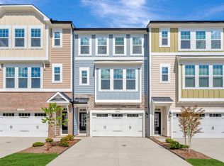 10044 Secluded Garden Dr #197, Apex, NC 27523