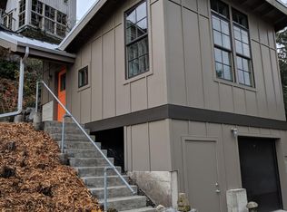 2036 23rd Ave E #B, Seattle, WA 98112