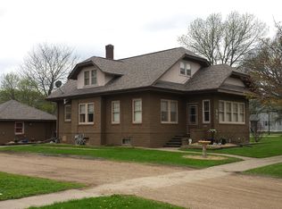 351 Harvey St, Tracy, MN 56175