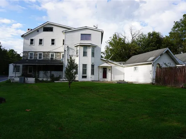 2509 Bushkill Dr, Easton, PA 18040