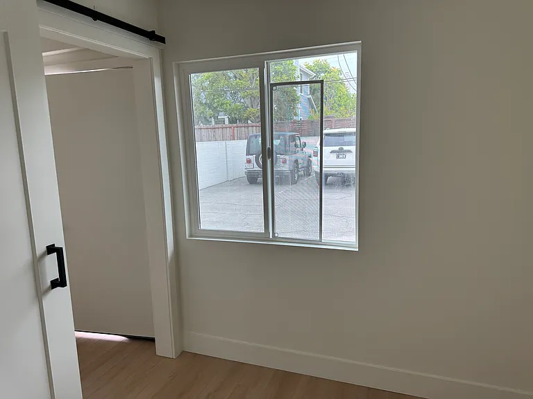 287 16th Pl #10 — Photo 11