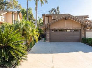 6034 E Silverspur Trl, Anaheim, CA 92807
