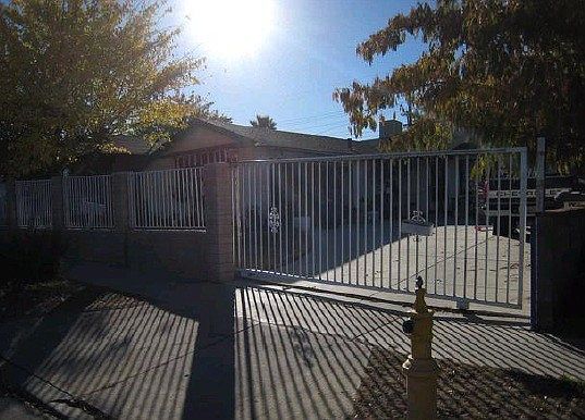 2nd image of 38653 Carolside Ave