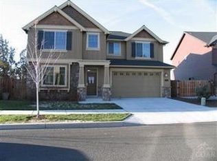 767 NW 28th St, Redmond, OR 97756