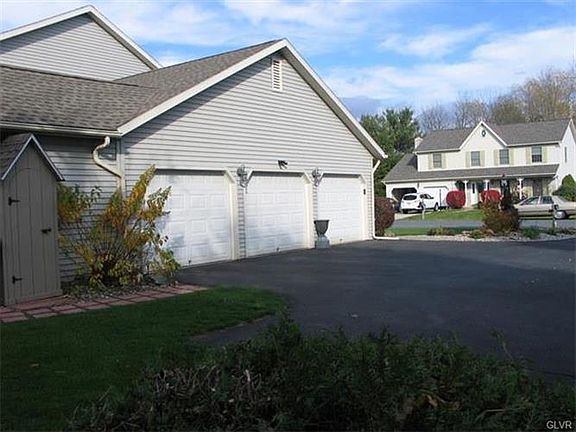 3rd image of 411 E Mayfield Cir