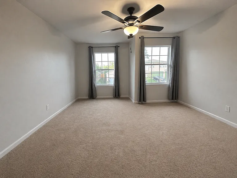 139 Birchwood Bay — Photo 25