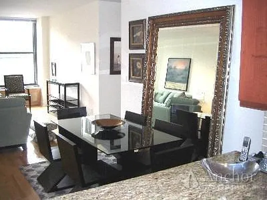 Rented by Anchor Associates | media 23