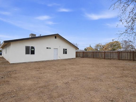 4th image of 1707 Connie Way